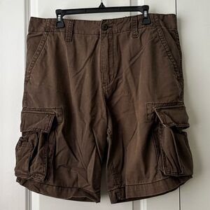 Old Navy Cargo Shorts Brown Size 36 100% Cotton 11” Inseam